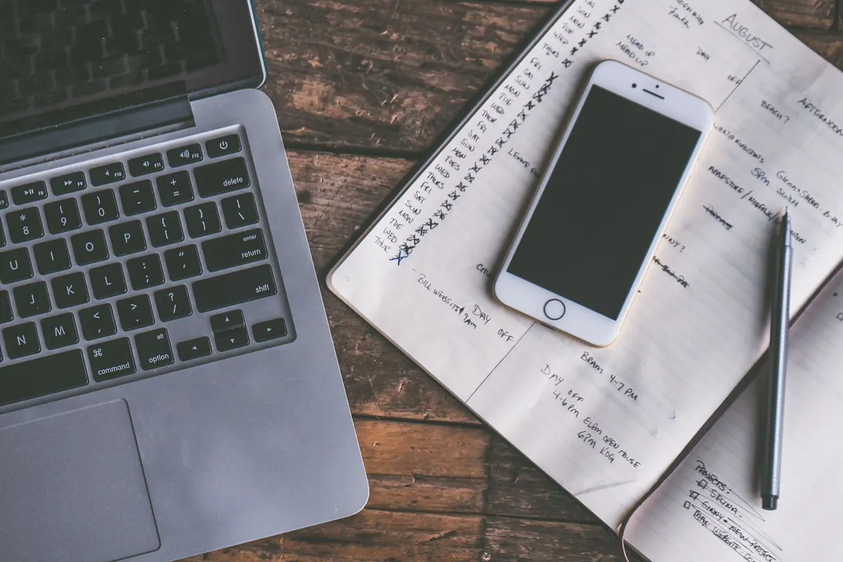 Bullet Journal vs Digital Notes: Which System Suits Your Workflow?